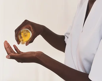 Kauneusterapeutti Clarins